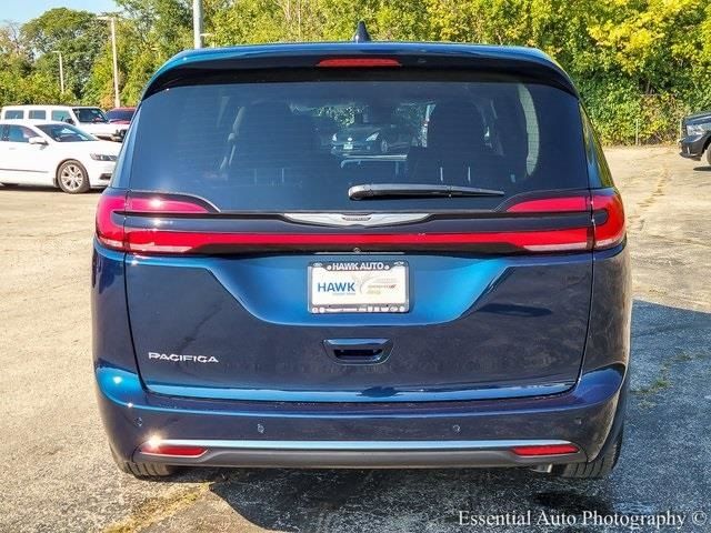 2024 Chrysler Pacifica Touring-L