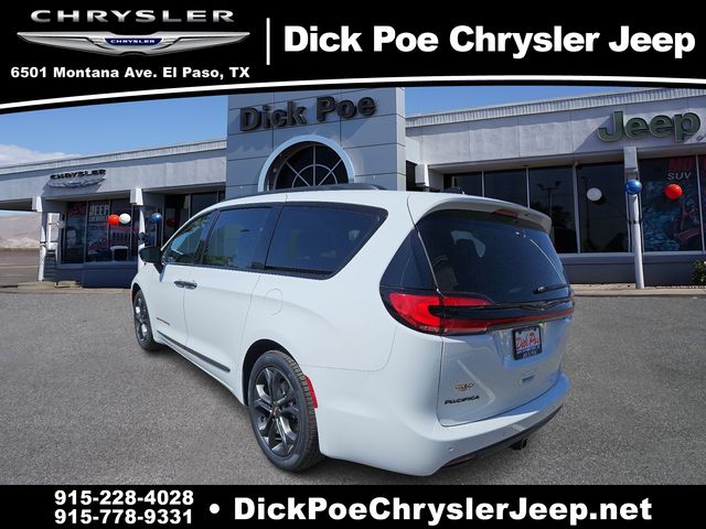 2024 Chrysler Pacifica Touring-L