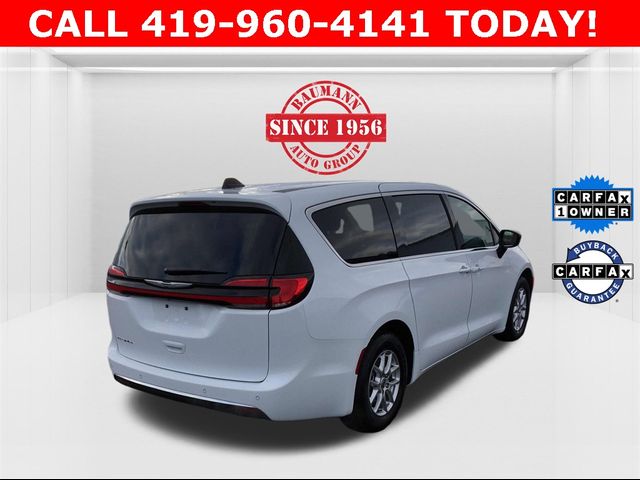 2024 Chrysler Pacifica Touring-L