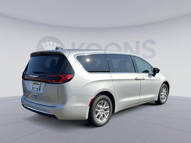 2024 Chrysler Pacifica Touring-L