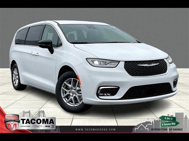 2024 Chrysler Pacifica Touring-L