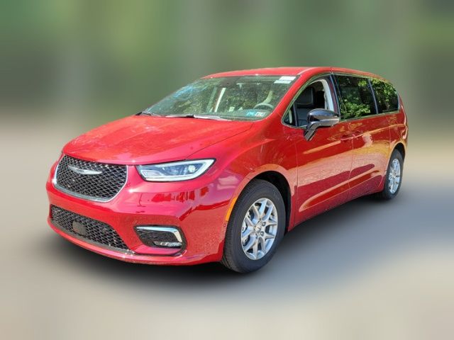 2024 Chrysler Pacifica Touring-L