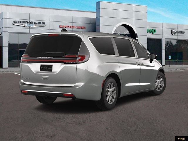 2024 Chrysler Pacifica Touring-L