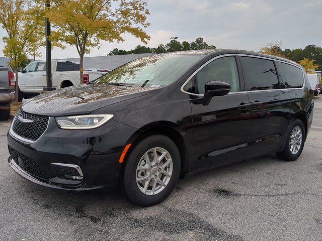 2024 Chrysler Pacifica Touring-L