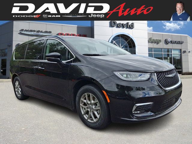 2024 Chrysler Pacifica Touring-L