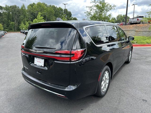 2024 Chrysler Pacifica Touring-L