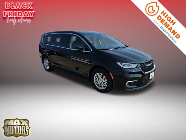 2024 Chrysler Pacifica Touring-L