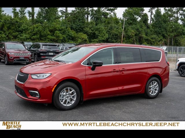 2024 Chrysler Pacifica Touring-L