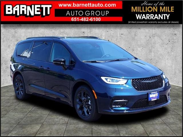 2024 Chrysler Pacifica Touring-L