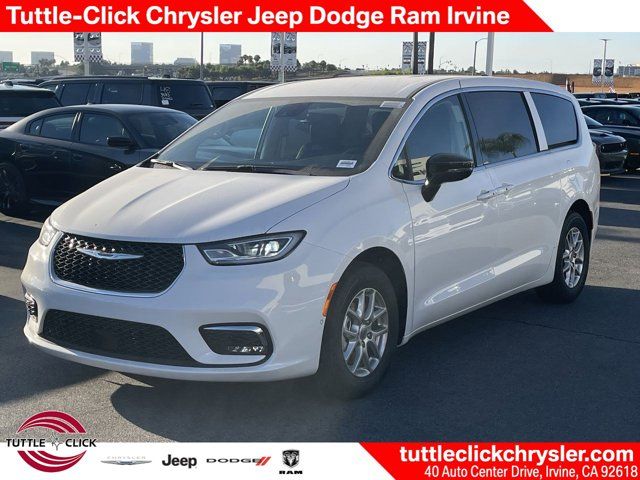 2024 Chrysler Pacifica Touring-L