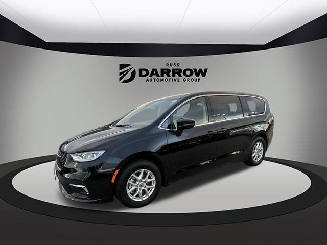 2024 Chrysler Pacifica Touring-L