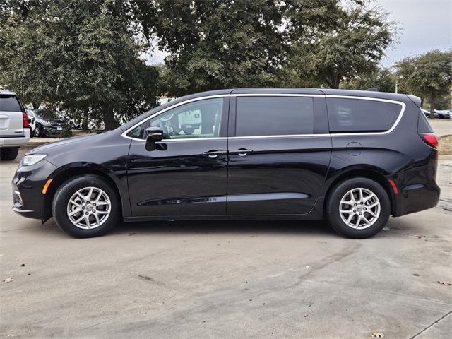 2024 Chrysler Pacifica Touring-L