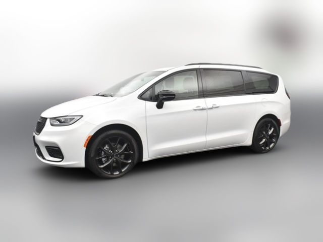 2024 Chrysler Pacifica Touring-L