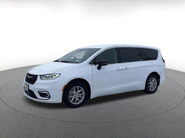 2024 Chrysler Pacifica Touring-L