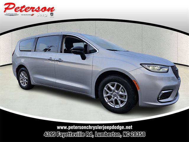 2024 Chrysler Pacifica Touring-L