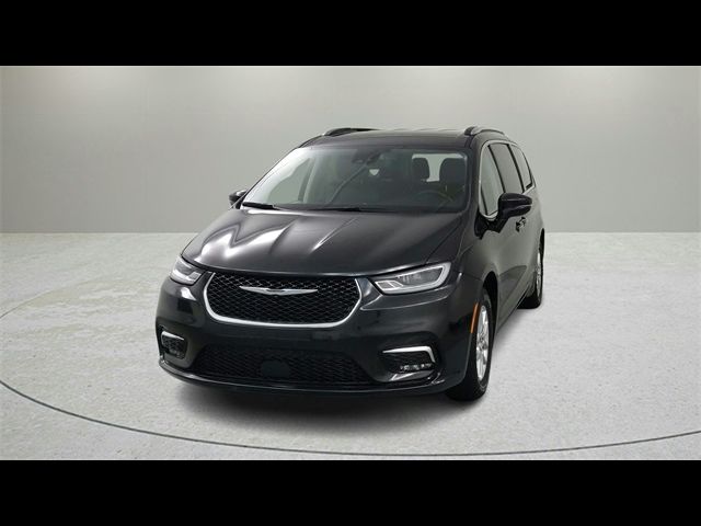 2024 Chrysler Pacifica Touring-L