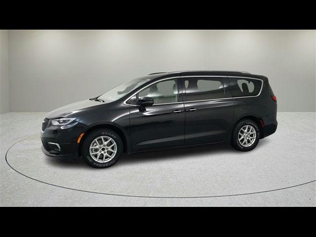 2024 Chrysler Pacifica Touring-L