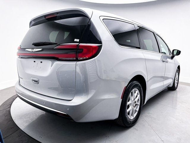 2024 Chrysler Pacifica Touring-L