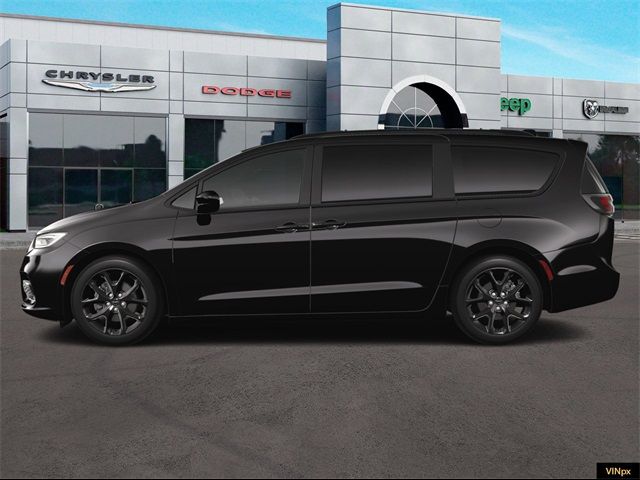 2024 Chrysler Pacifica Touring-L