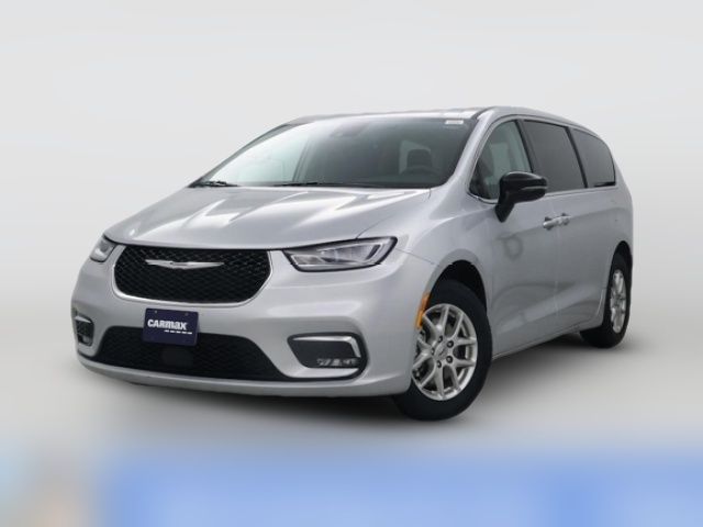 2024 Chrysler Pacifica Touring-L