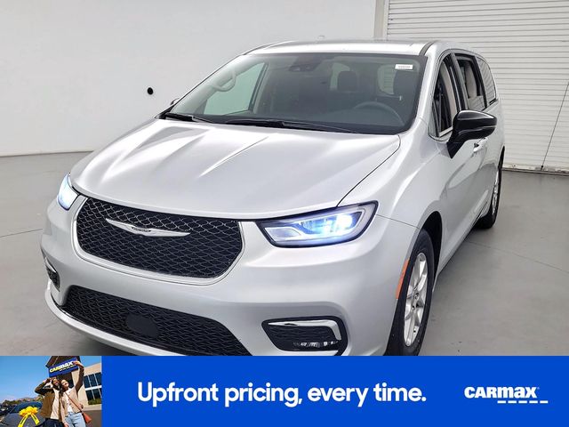 2024 Chrysler Pacifica Touring-L