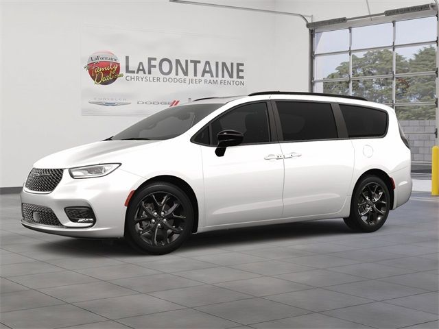 2024 Chrysler Pacifica Touring-L