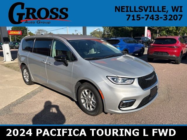 2024 Chrysler Pacifica Touring-L