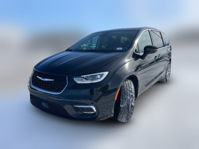 2024 Chrysler Pacifica Touring-L