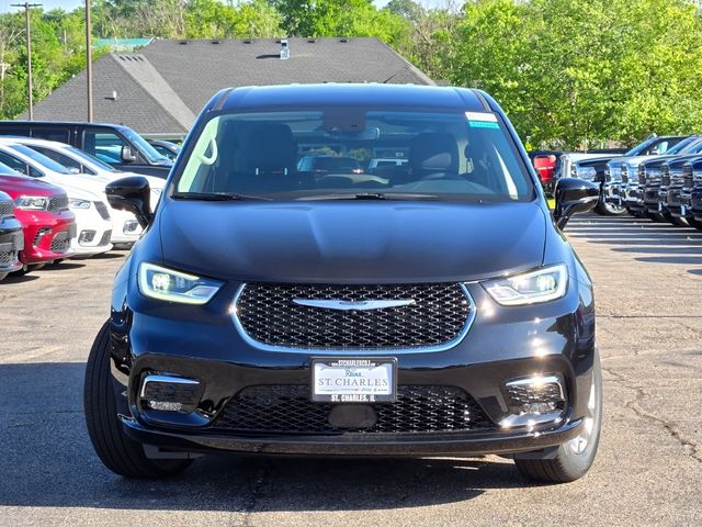 2024 Chrysler Pacifica Touring-L