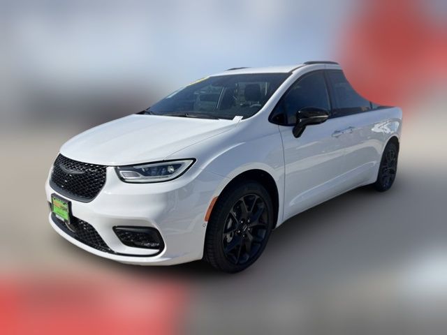 2024 Chrysler Pacifica Touring-L