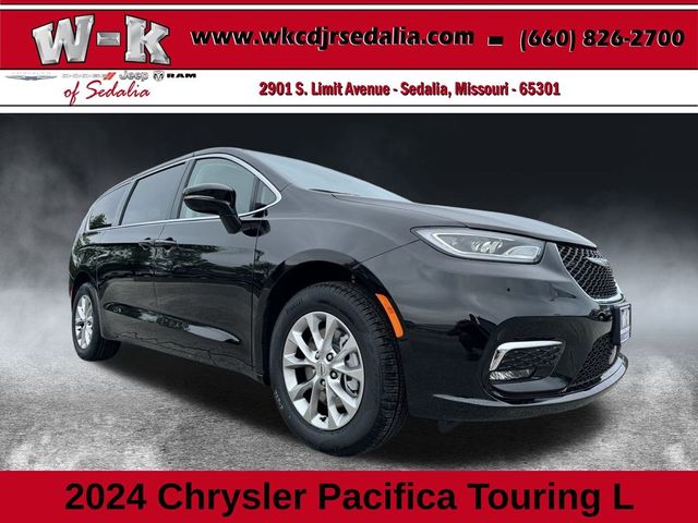 2024 Chrysler Pacifica Touring-L