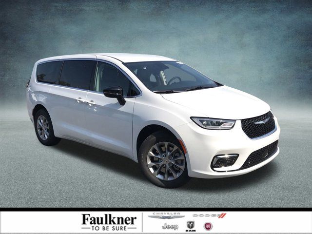 2024 Chrysler Pacifica Touring-L