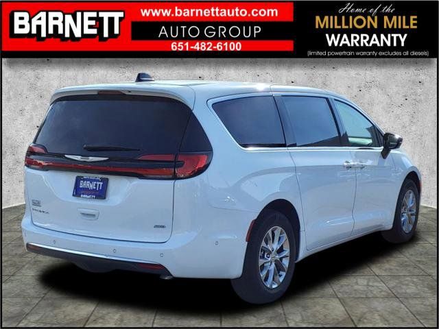 2024 Chrysler Pacifica Touring-L