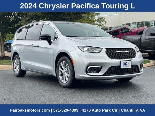 2024 Chrysler Pacifica Touring-L