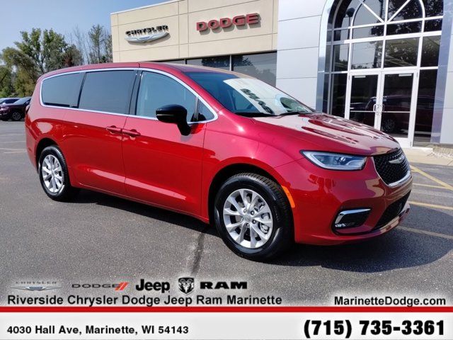 2024 Chrysler Pacifica Touring-L