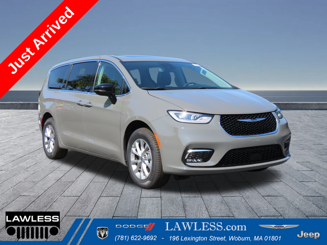 2024 Chrysler Pacifica Touring-L