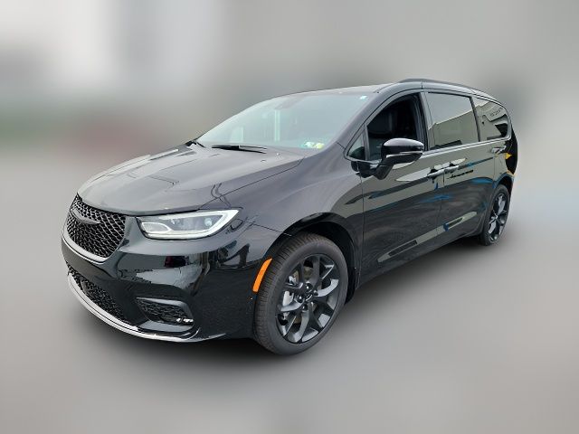 2024 Chrysler Pacifica Touring-L