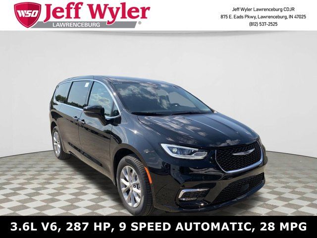 2024 Chrysler Pacifica Touring-L