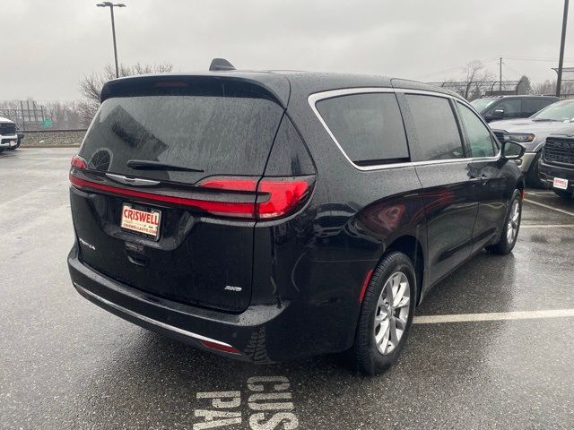 2024 Chrysler Pacifica Touring-L