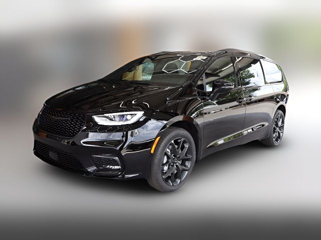 2024 Chrysler Pacifica Touring-L