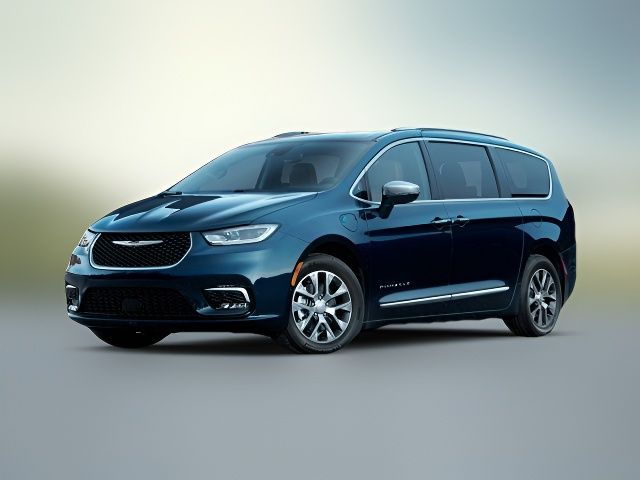 2024 Chrysler Pacifica Hybrid Pinnacle