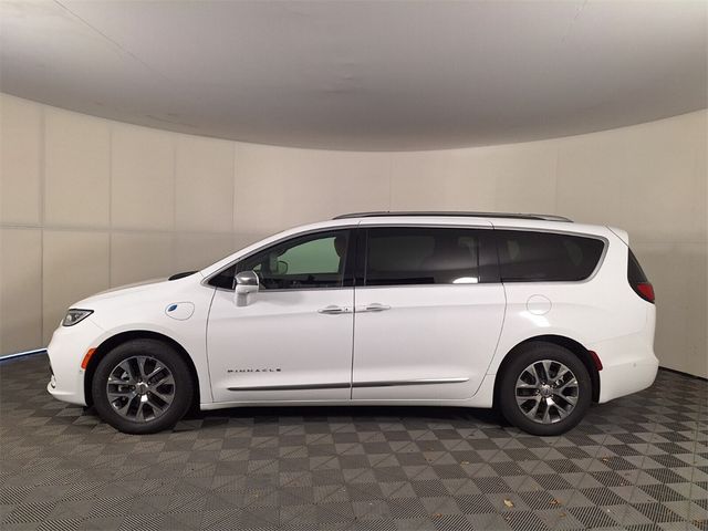 2024 Chrysler Pacifica Hybrid Pinnacle