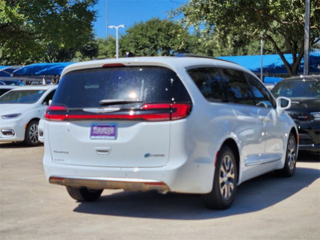 2024 Chrysler Pacifica Hybrid Pinnacle