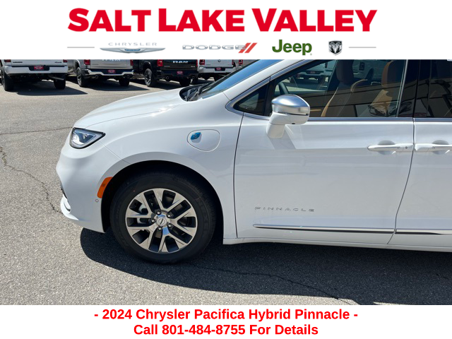 2024 Chrysler Pacifica Hybrid Pinnacle