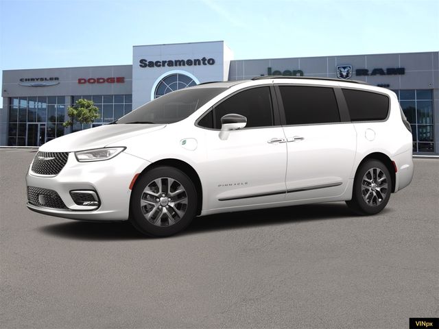 2024 Chrysler Pacifica Hybrid Pinnacle