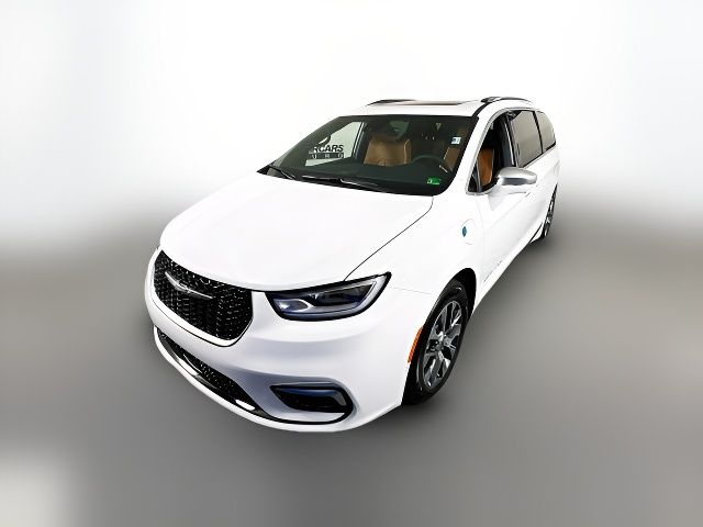 2024 Chrysler Pacifica Hybrid Pinnacle