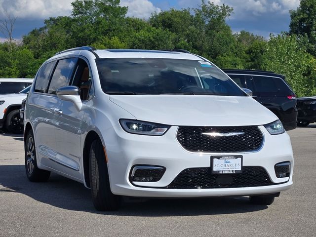 2024 Chrysler Pacifica Hybrid Pinnacle