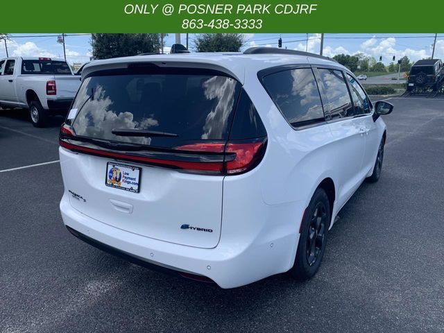 2024 Chrysler Pacifica Hybrid Premium S Appearance Pkg