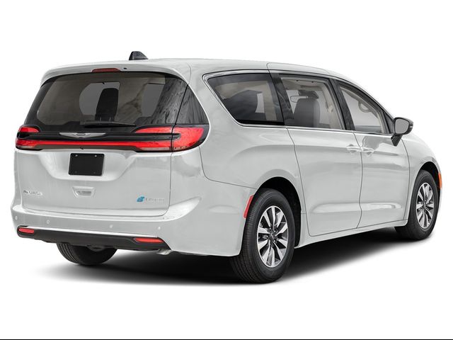 2024 Chrysler Pacifica Hybrid Premium S Appearance Pkg