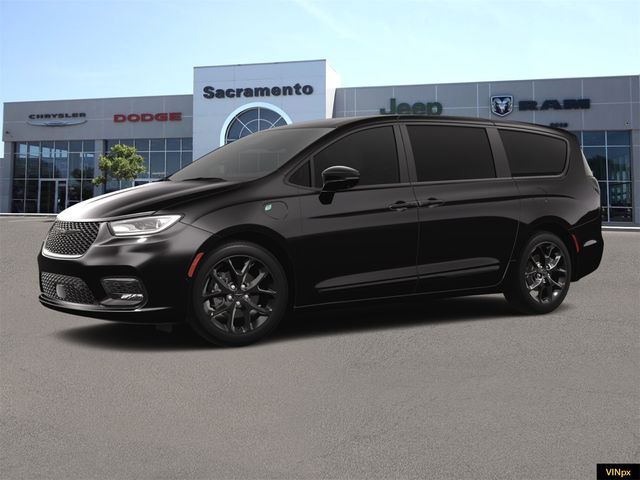 2024 Chrysler Pacifica Hybrid S Appearance Pkg